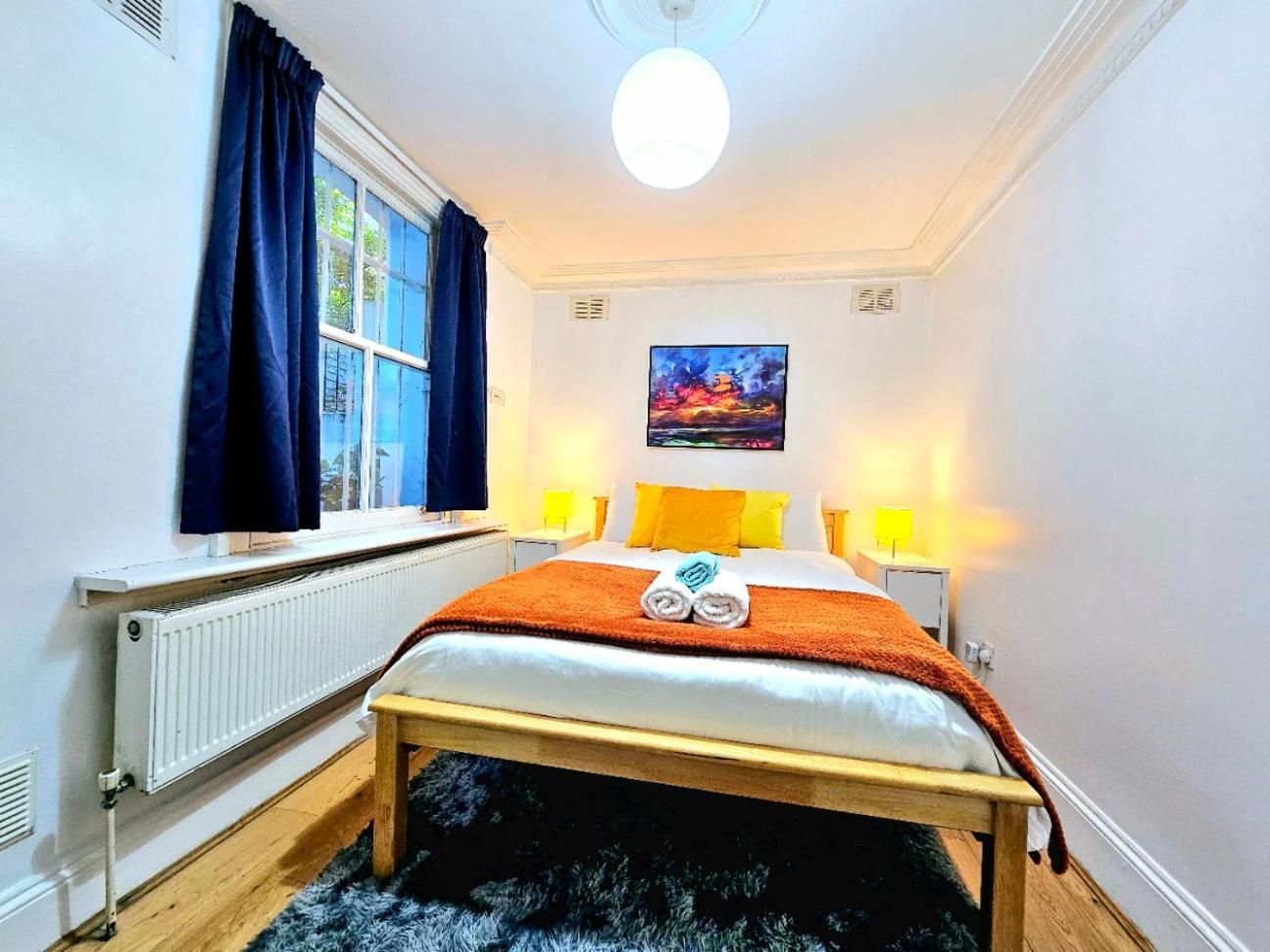 Spacious & Cosy 2 Bedroom Home Plus 2 Sofa-Beds With Private Entrance And Back Patio, 3 Min Walk To Earl'S Court Station Londres Exterior foto